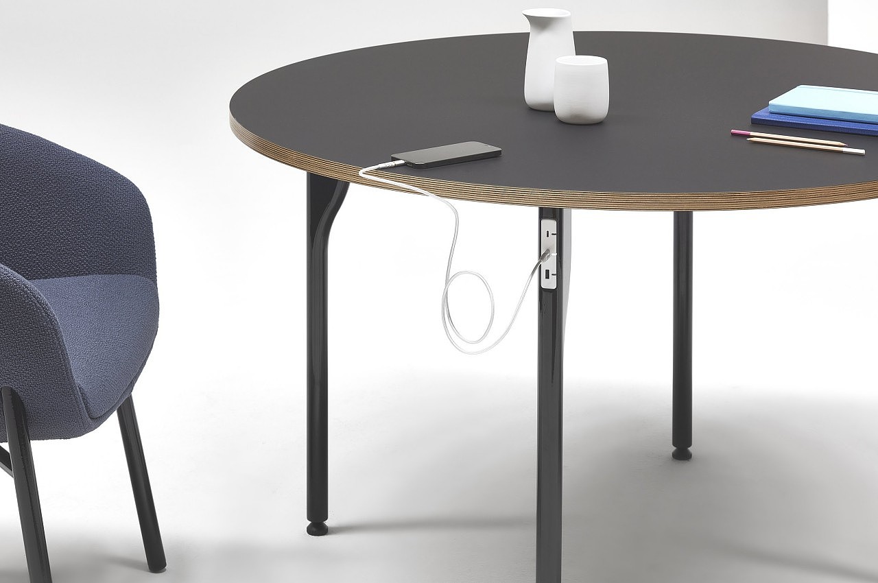 Table，furniture，MagPower Table，originality，