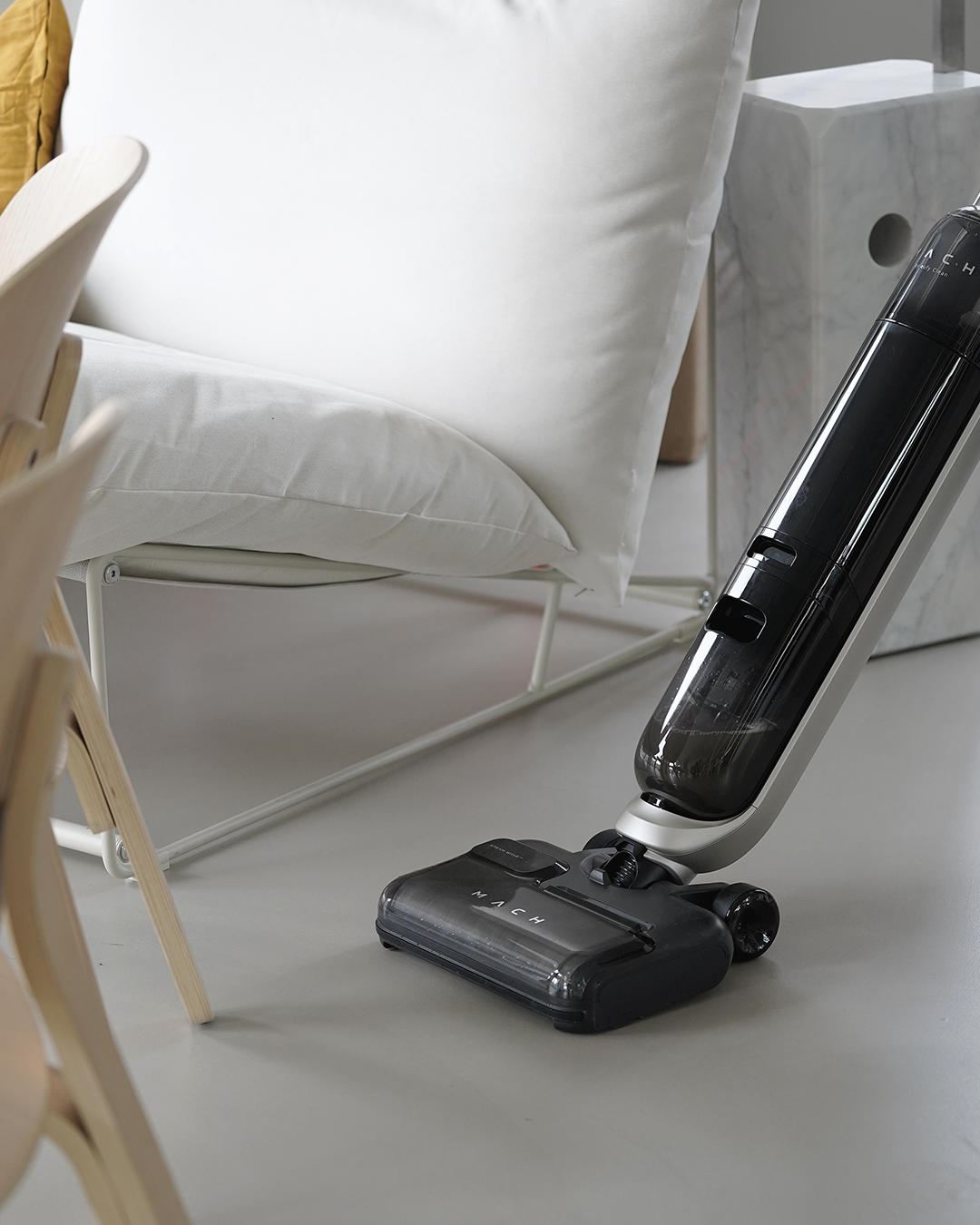 Industrial design，Product Definition，Design Strategy，INNOVATION，science and technology，robot，Vacuum Cleaner，