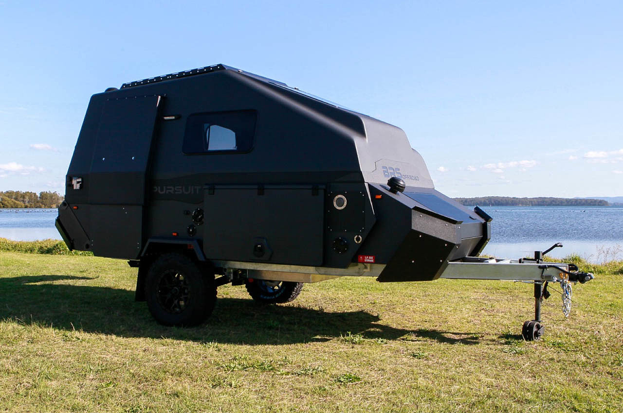 Pursuit Carbon，Camping Trailer，vehicle，automobile，