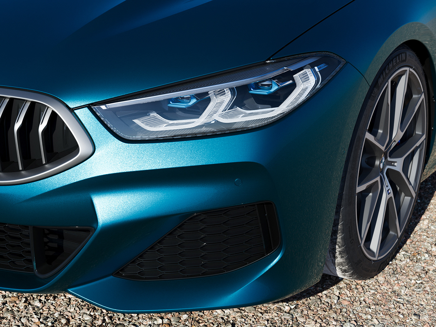 BMW M850i，high performance car，Computer Generated Shadow，