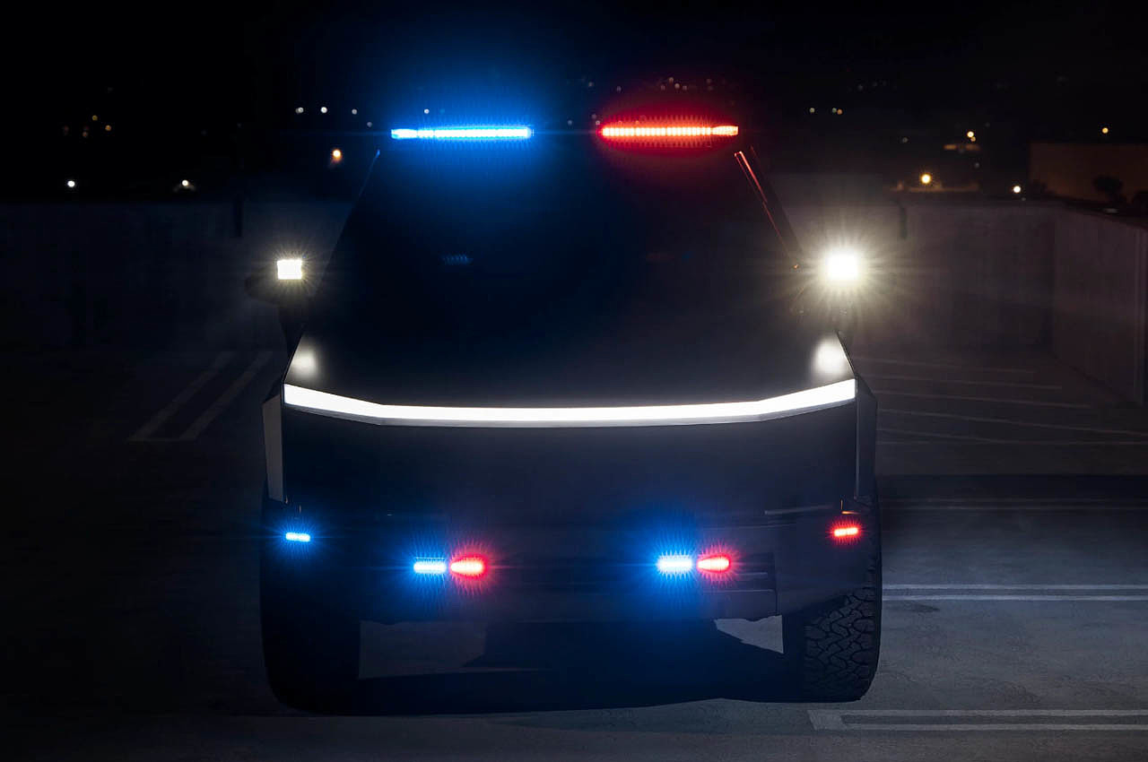 Cybertruck，automobile，police car，vehicle，Tesla Police Car，