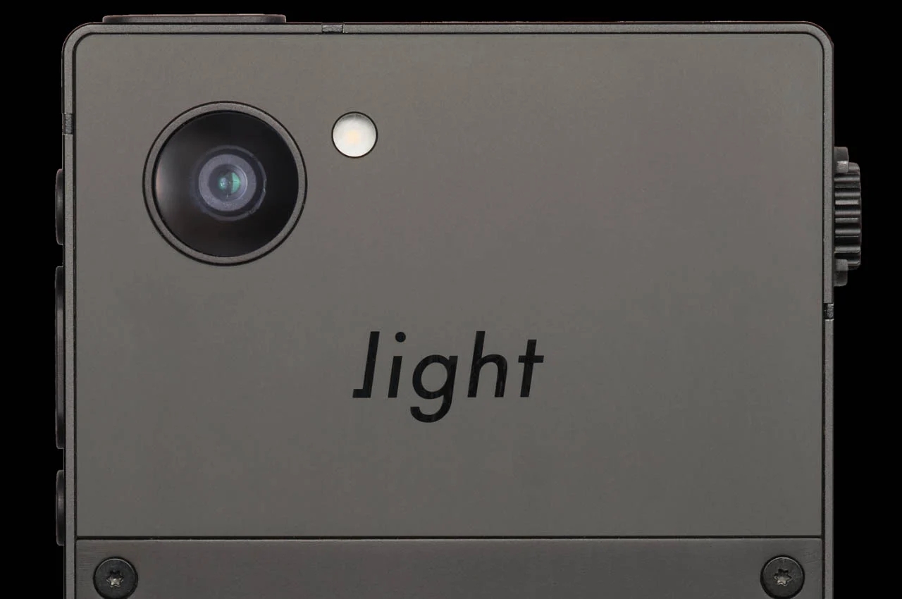 Minimalism，mobile phone，pragmatism，