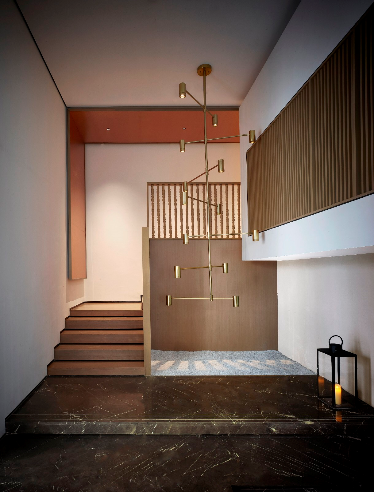 Dining space design，Restaurant Design，glowworm，Wood and marble，Plant reconstruction，space design ，Interior design，