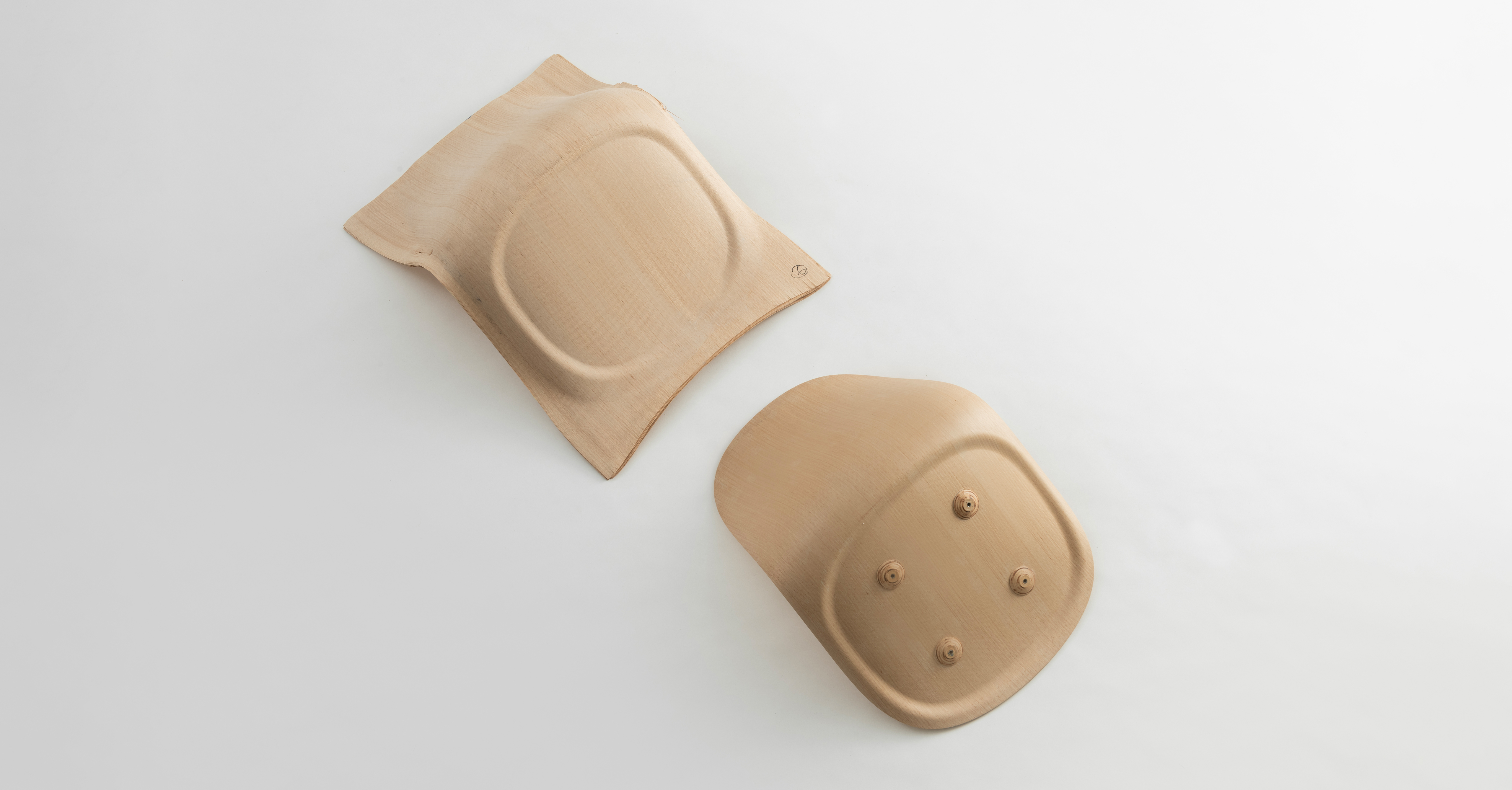 Wooden chair，PRESS，furniture，