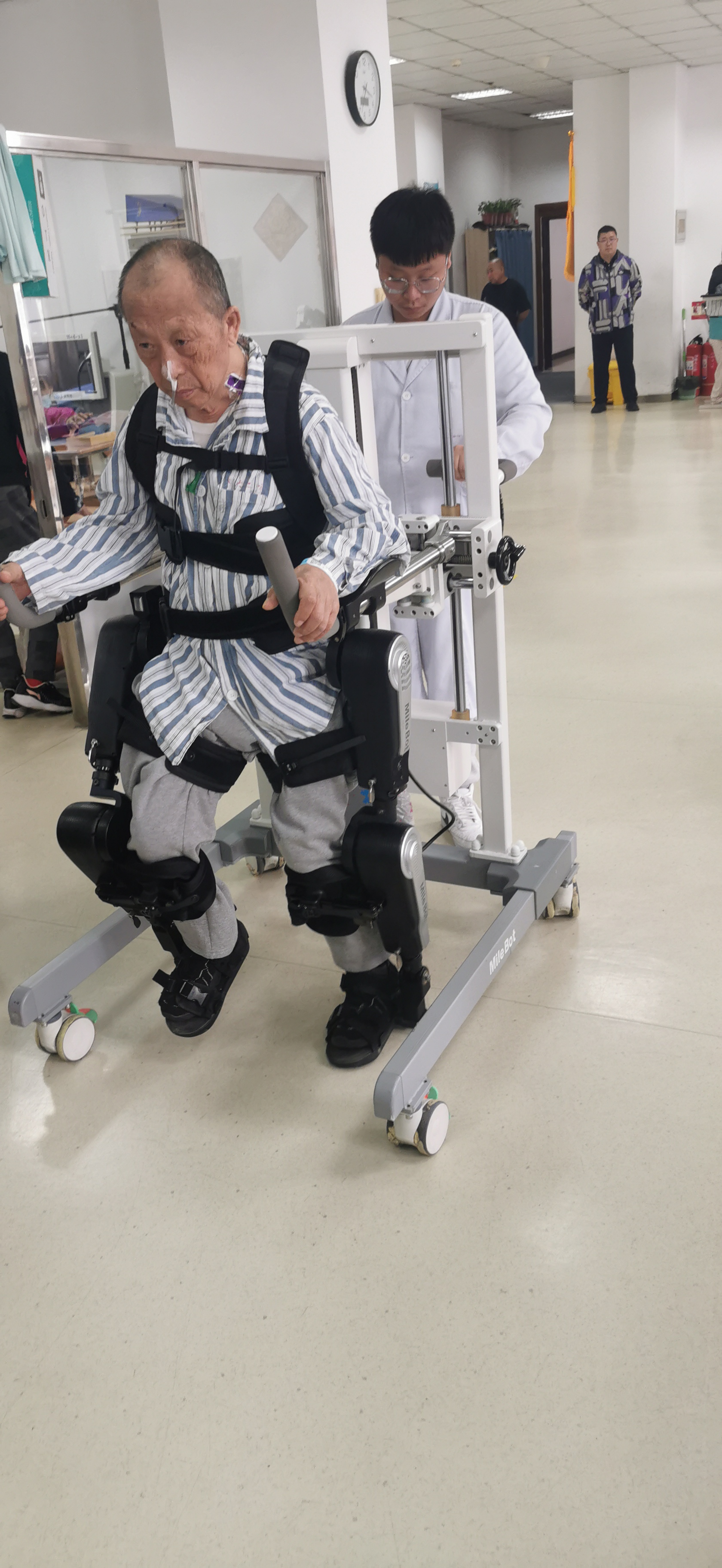 rehabilitation exercise，rehabilitation training，Rehabilitation treatment，Rehabilitation robot，Step robot，