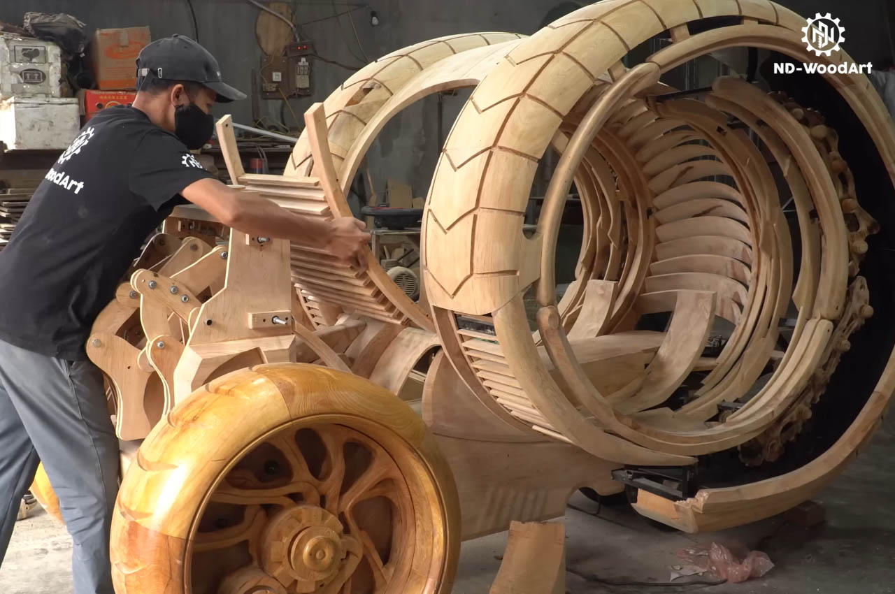 automobile，vehicle，Wooden car，Toy car，