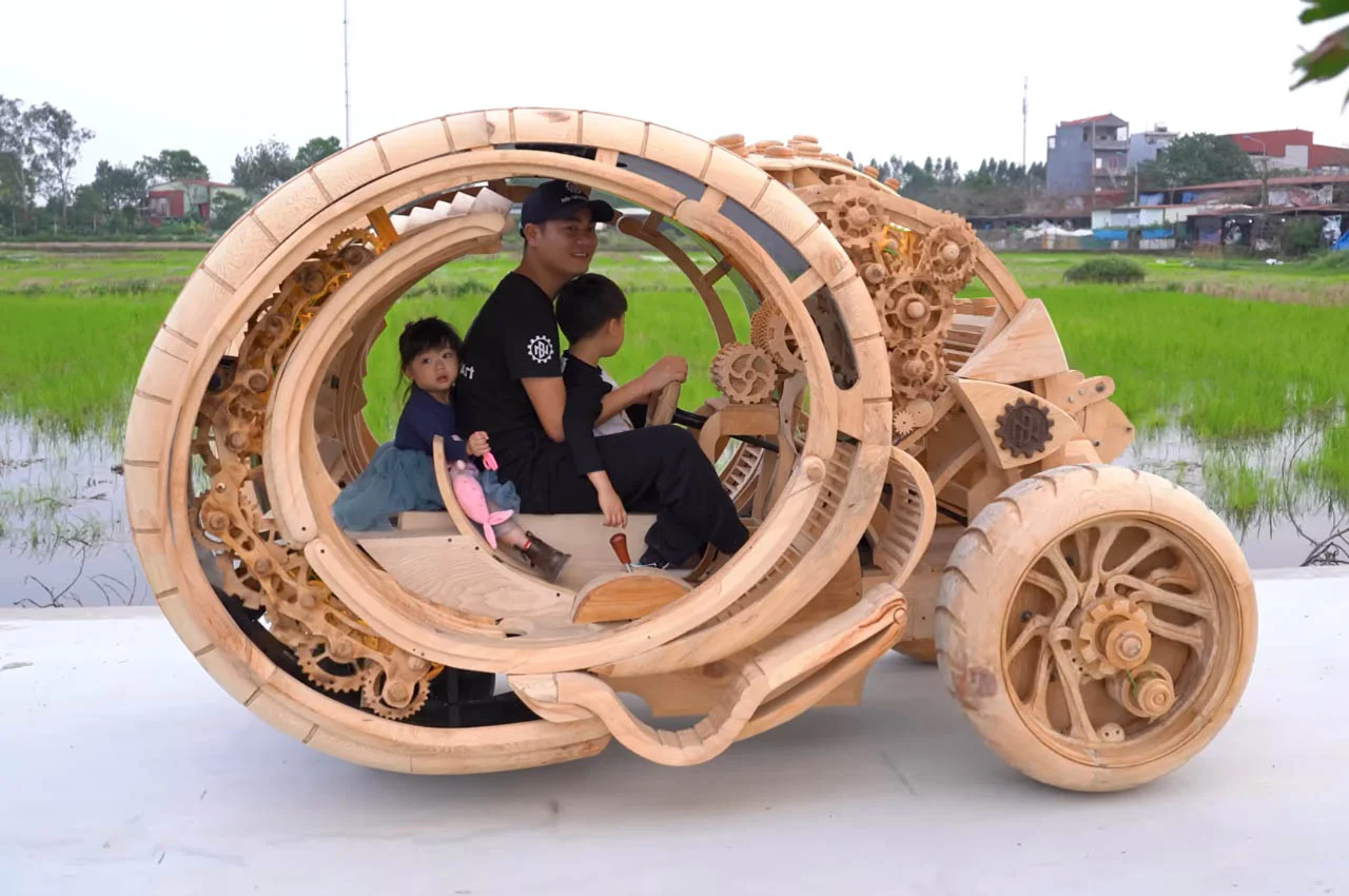 automobile，vehicle，Wooden car，Toy car，