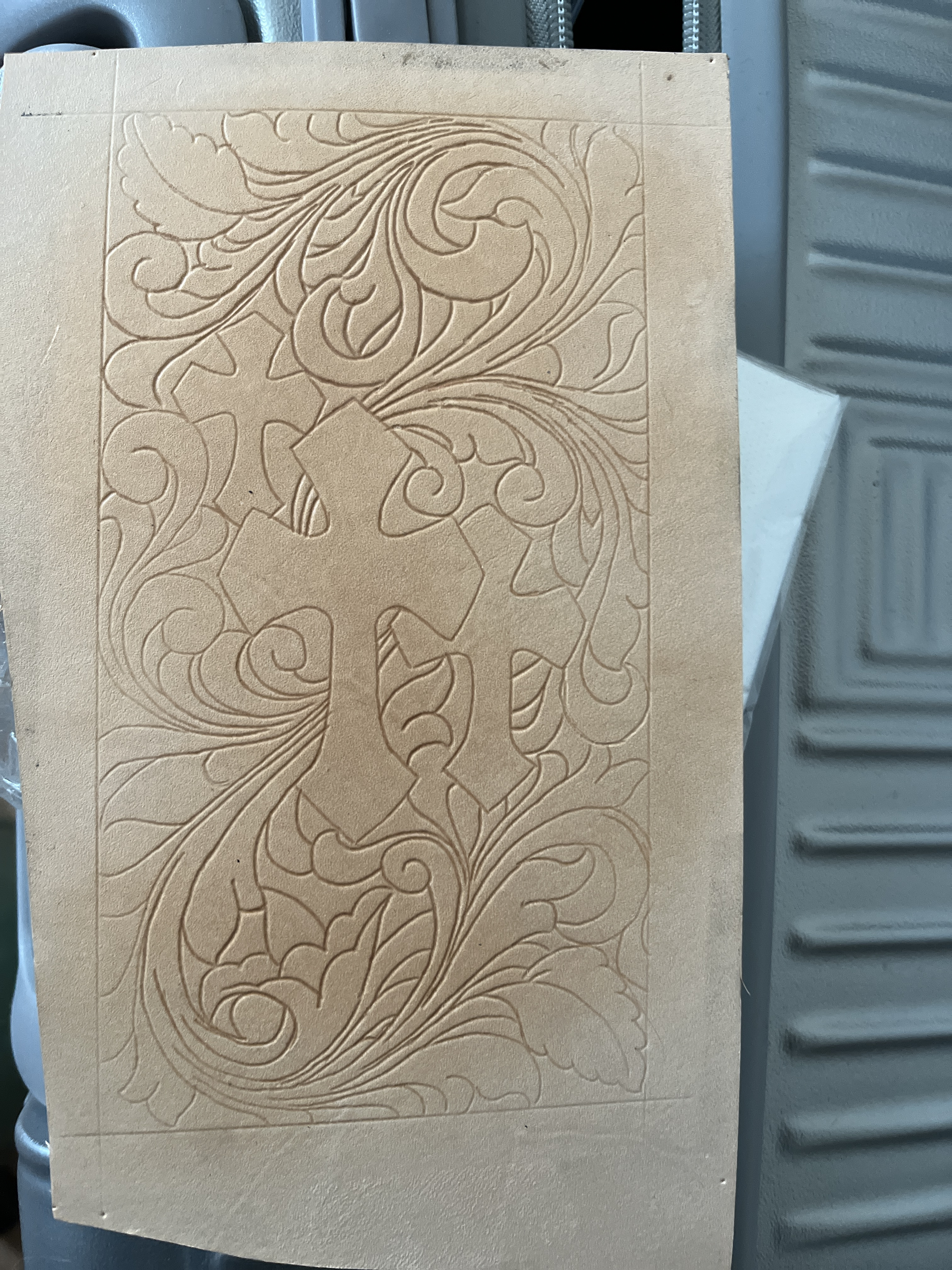 Leather carving，