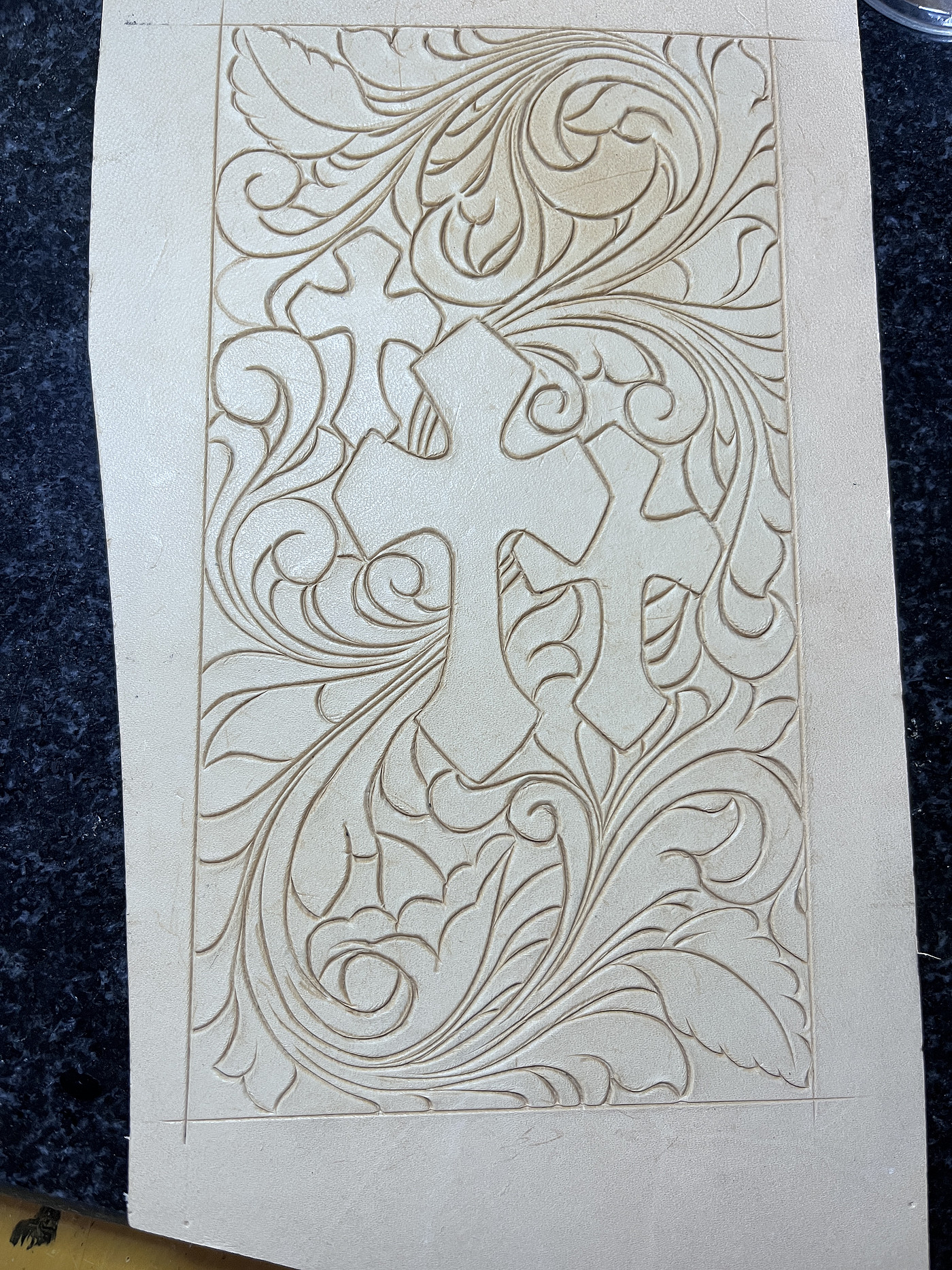 Leather carving，