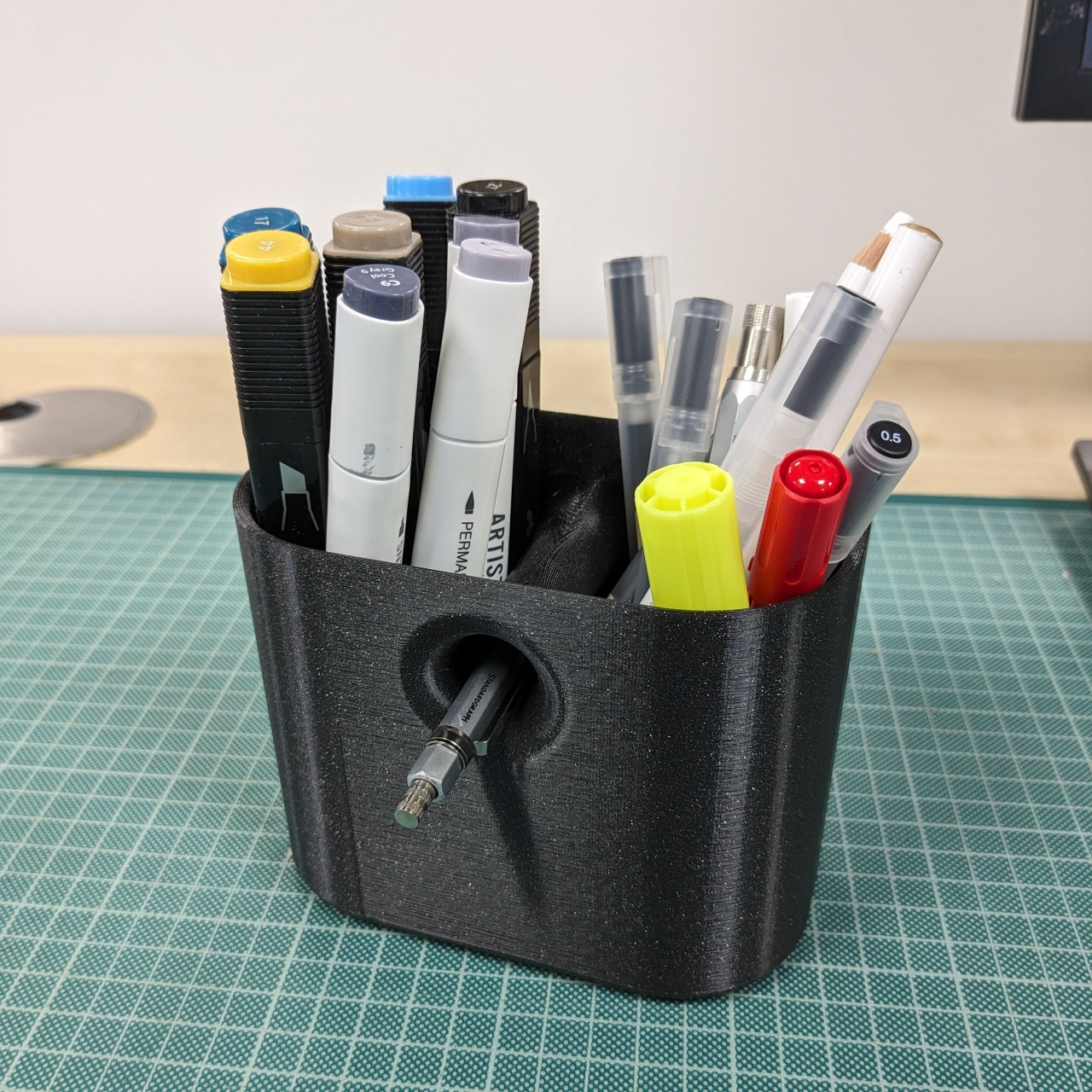 Void Pen Pot，hole，pen container，Stationery，