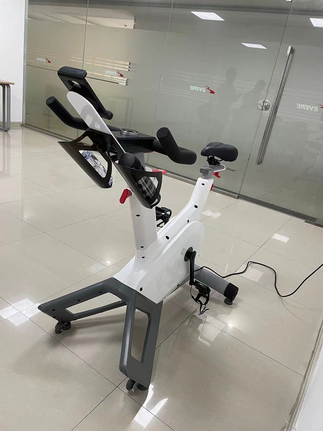 Decathlon ，Fitness equipment，Sports products，Spinning bike，