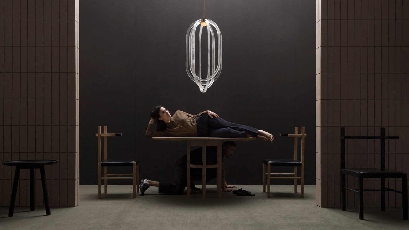 furniture，coil，dancer，