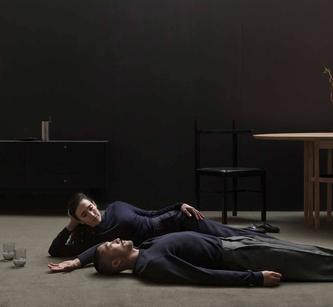 furniture，coil，dancer，
