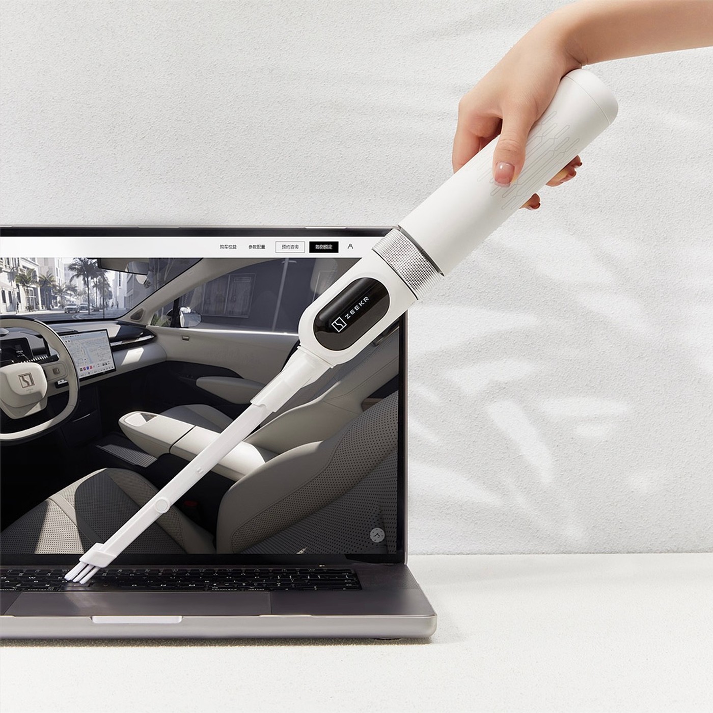 Vacuum cleaner，vehicle，industrial design，product design，Vehicle vacuum cleaner，Self cleaning，