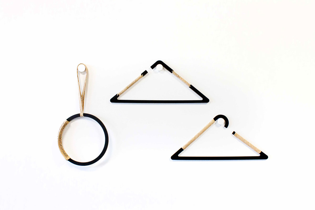 Hanger O.V.S，Hanger，reed，weave，Clothes rack，Clothes support，handicraft industry，