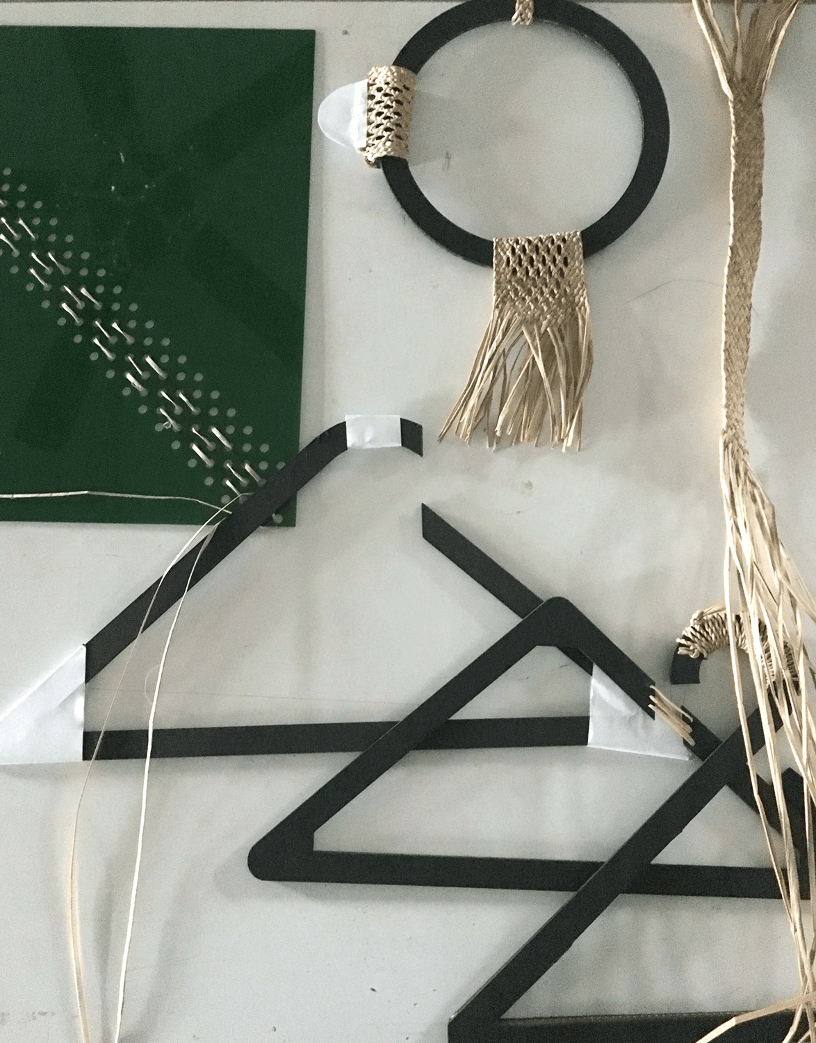 Hanger O.V.S，Hanger，reed，weave，Clothes rack，Clothes support，handicraft industry，