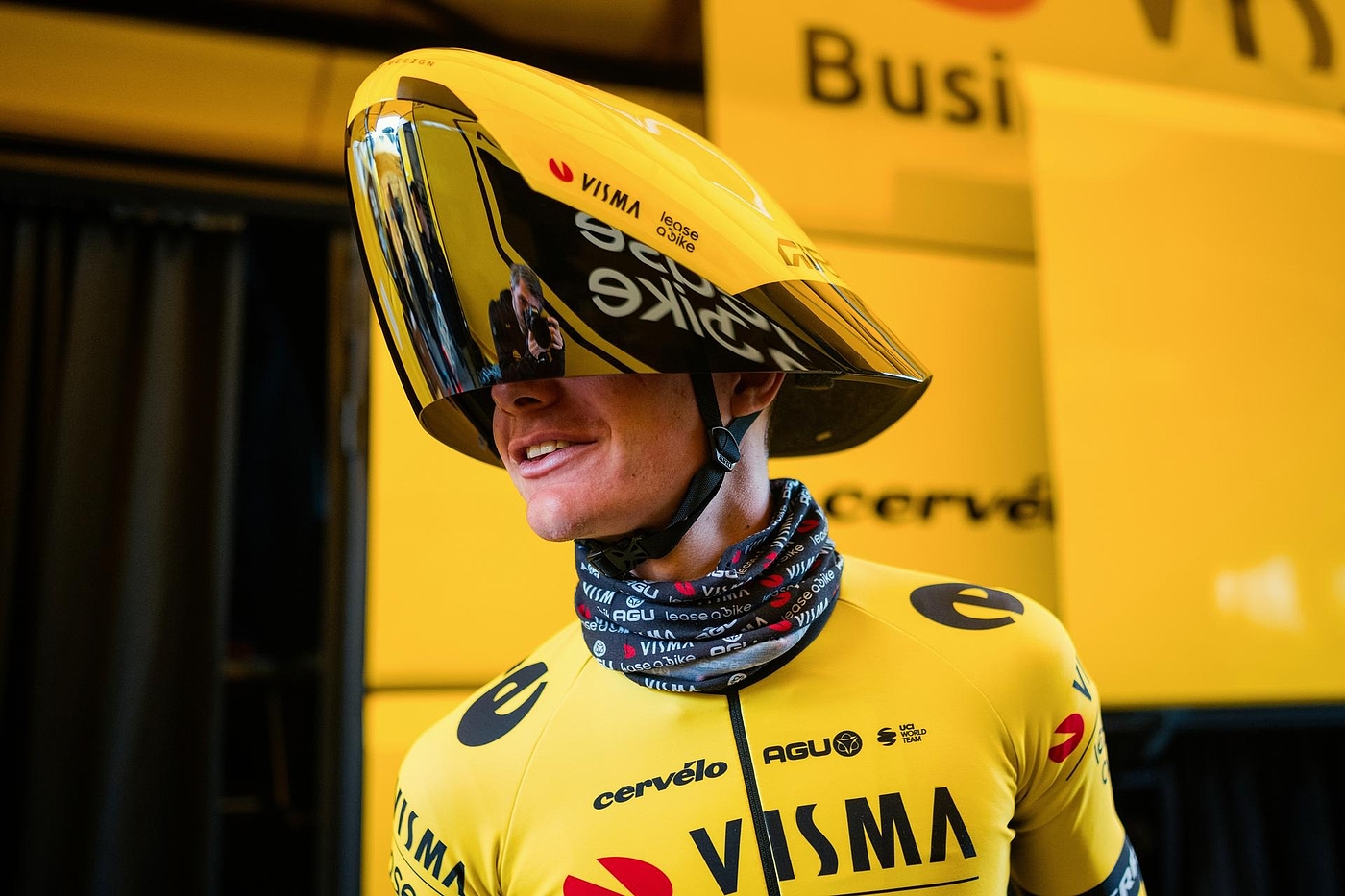 Helmet，product design，aerodynamics，