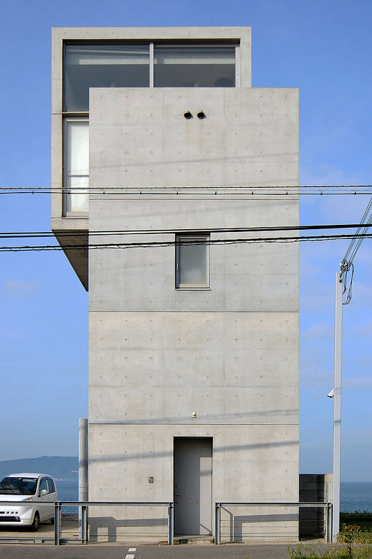 East West integration，Light and wind，natural，cement，geometry，