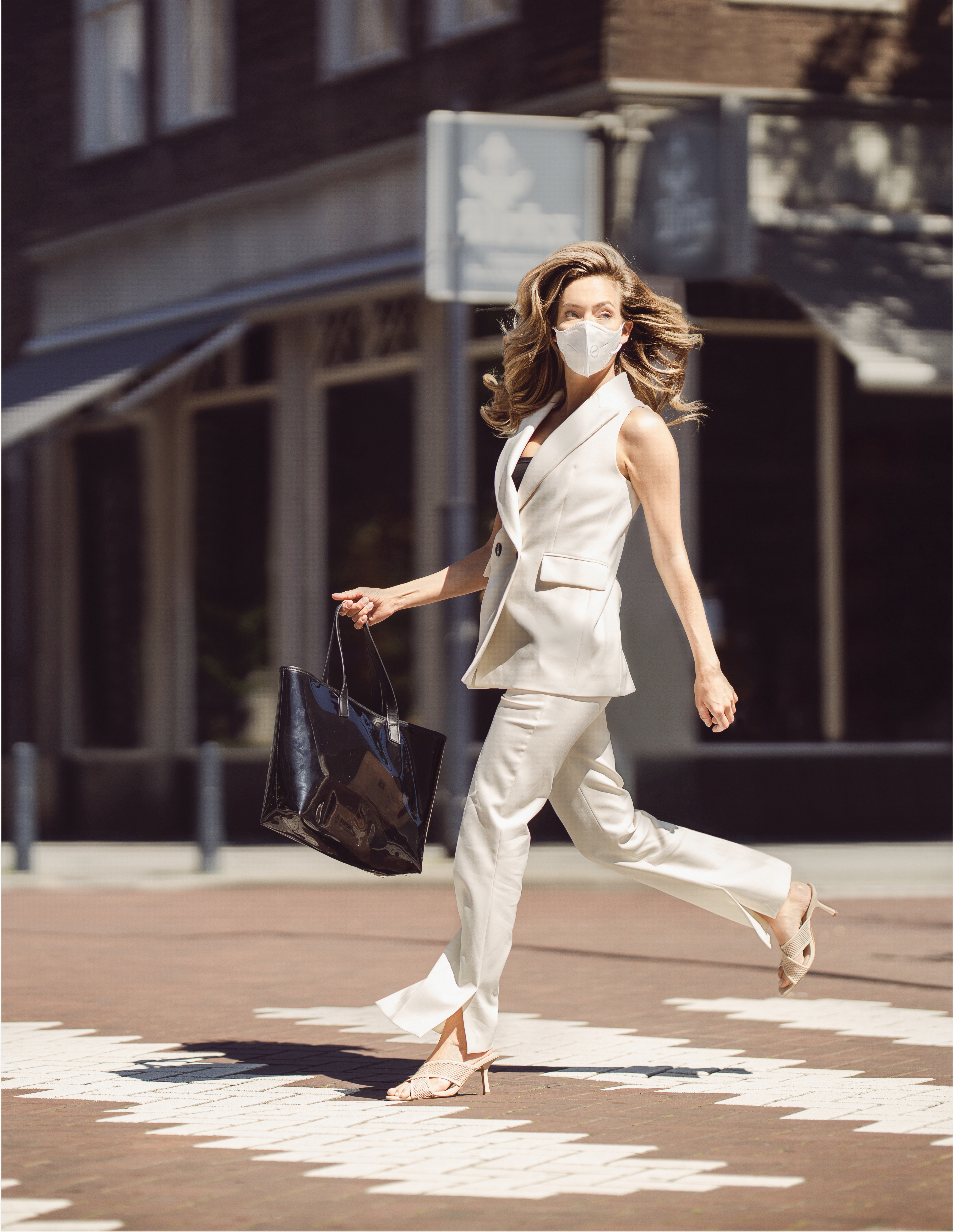 Travel，outdoors，Mask，