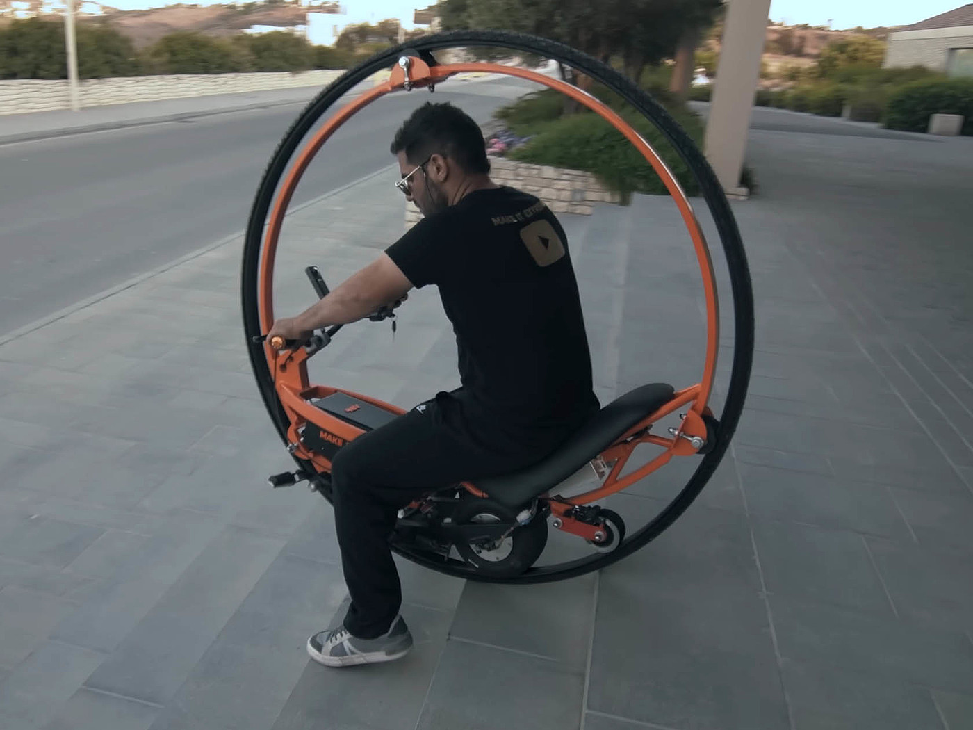 vehicle，Electric Monowheel，Electric unicycle，originality，