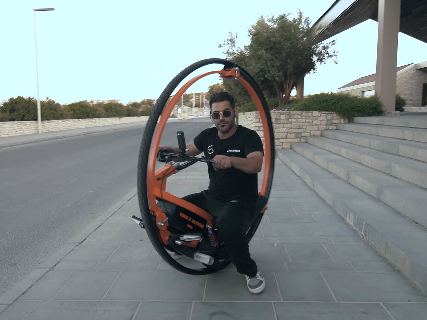 vehicle，Electric Monowheel，Electric unicycle，originality，