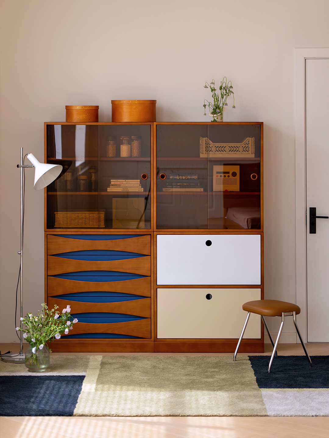 Solid wood furniture，medieval furniture，Side cabinet，furniture design ，Original design，Residential Furniture，