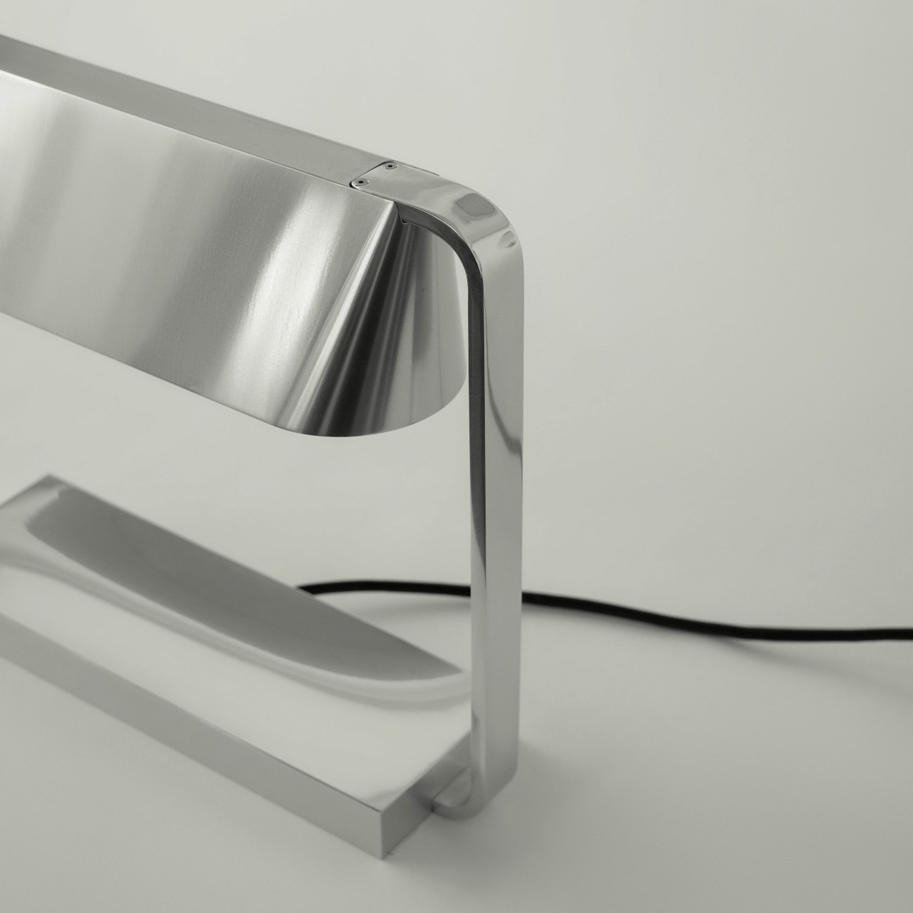 lighting，tool，lamps and lanterns，furniture，life，Art，