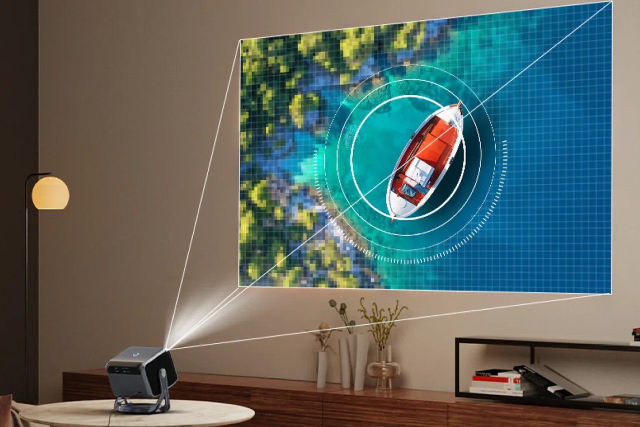 Projector，Design，Low budget，Film Equipment，cost performance，