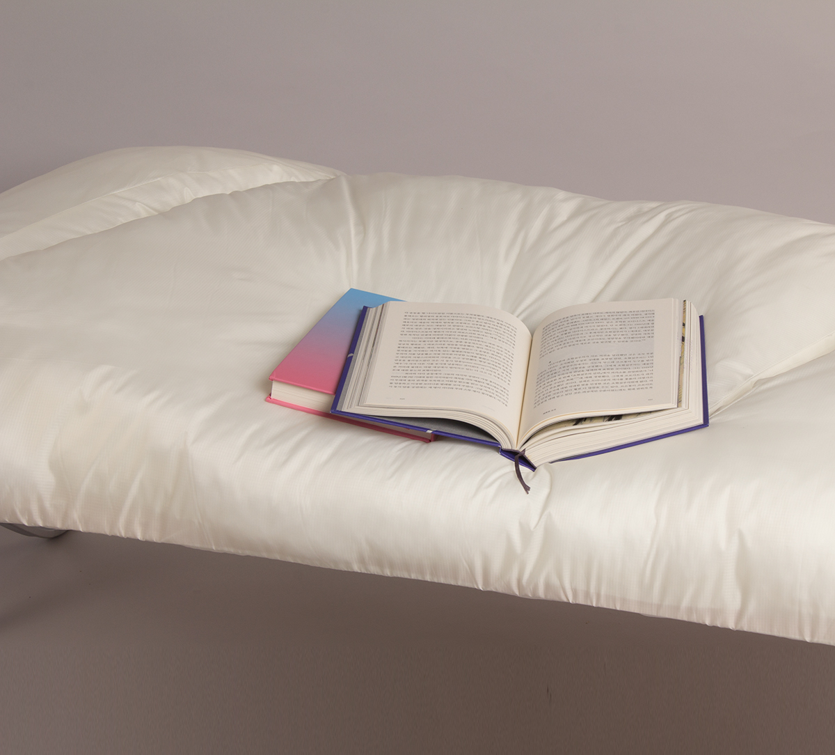 Table，furniture，form，white，