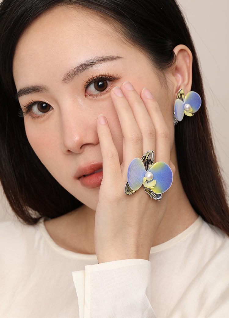 Phalaenopsis Jewelry，hand-made flowers，Girlfriend gift，Good gift，COSTAR original design，Lapis Lapis Necklace，modern oriental，New Chinese style，