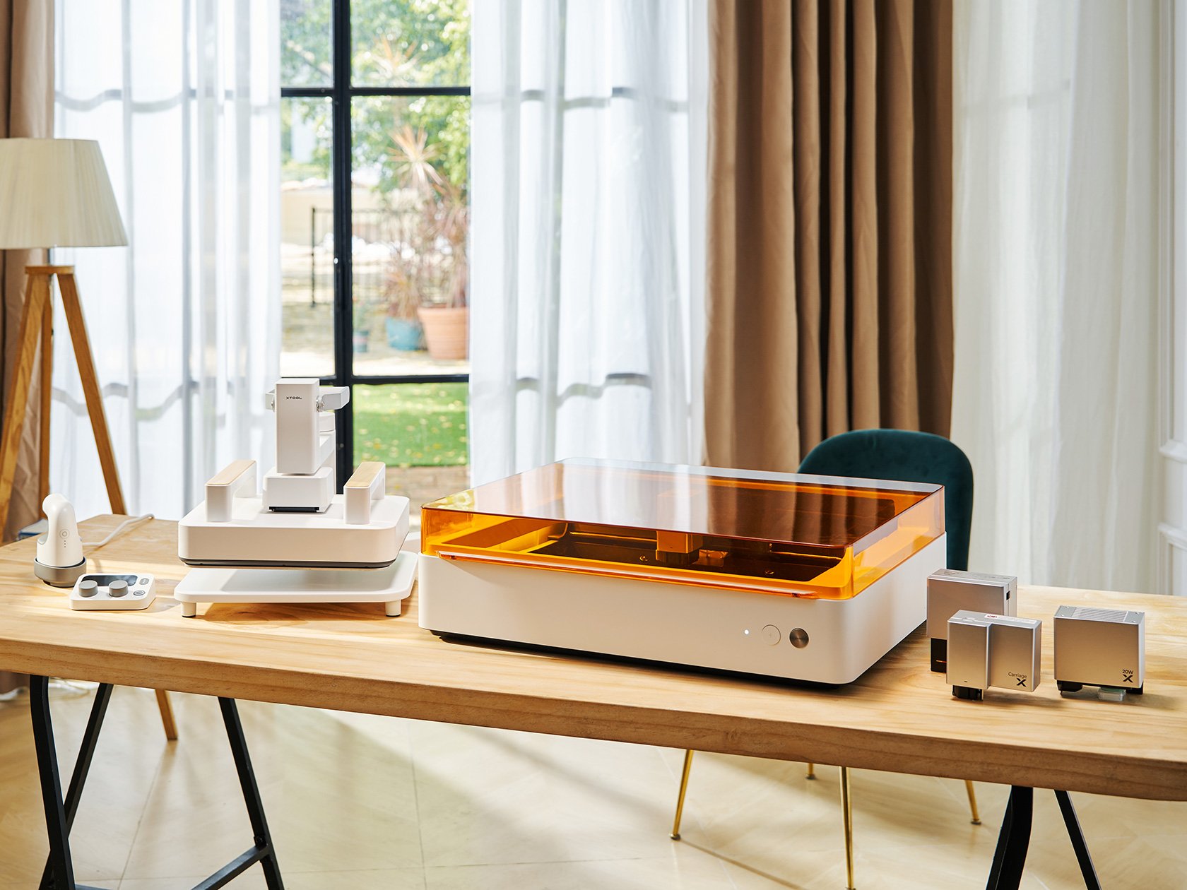 Power source，xTool M1 Ultra，furniture，equipment，