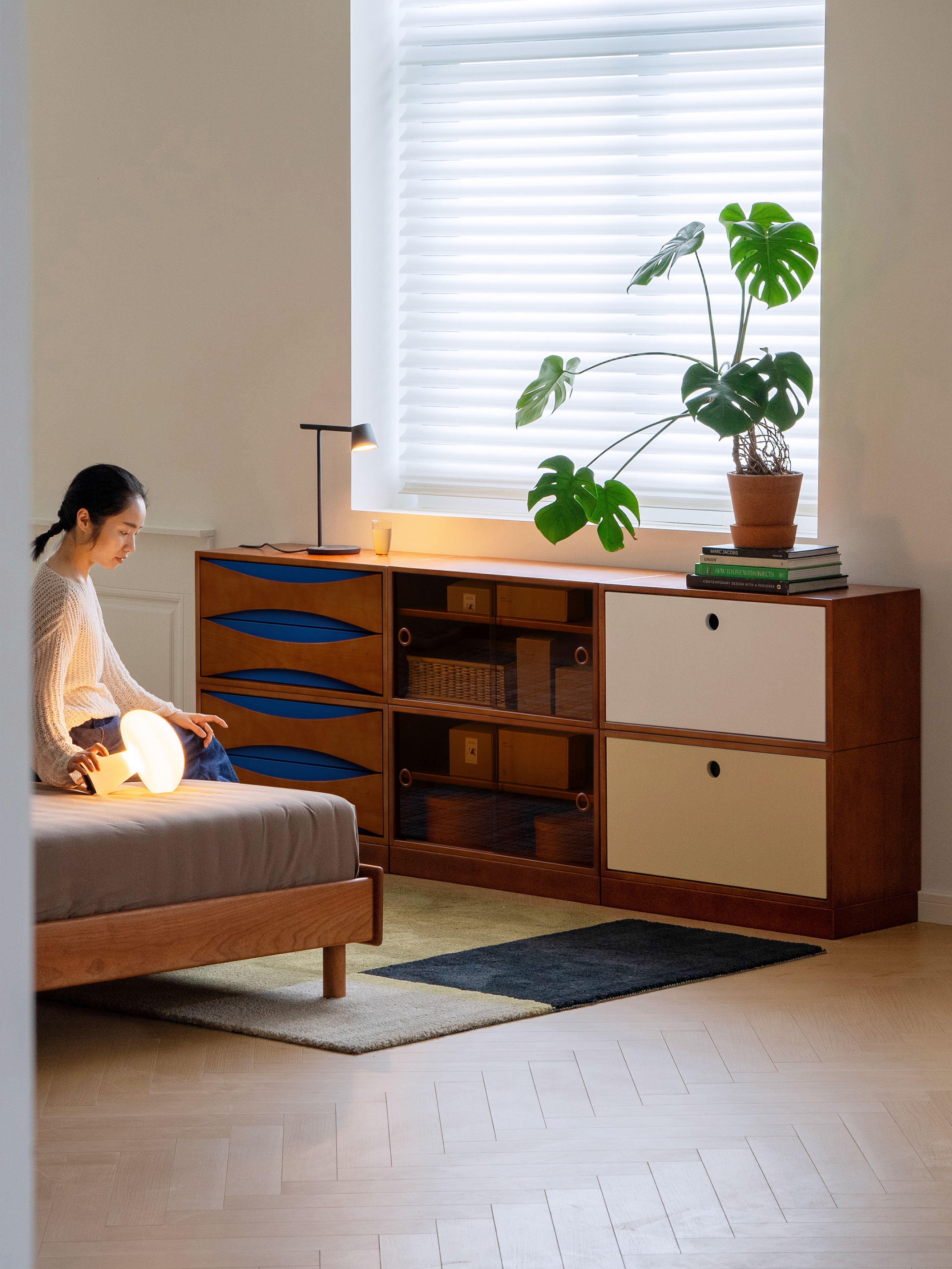 Original design，Side cabinet，Solid wood furniture，Residential Furniture，medieval furniture，furniture design ，