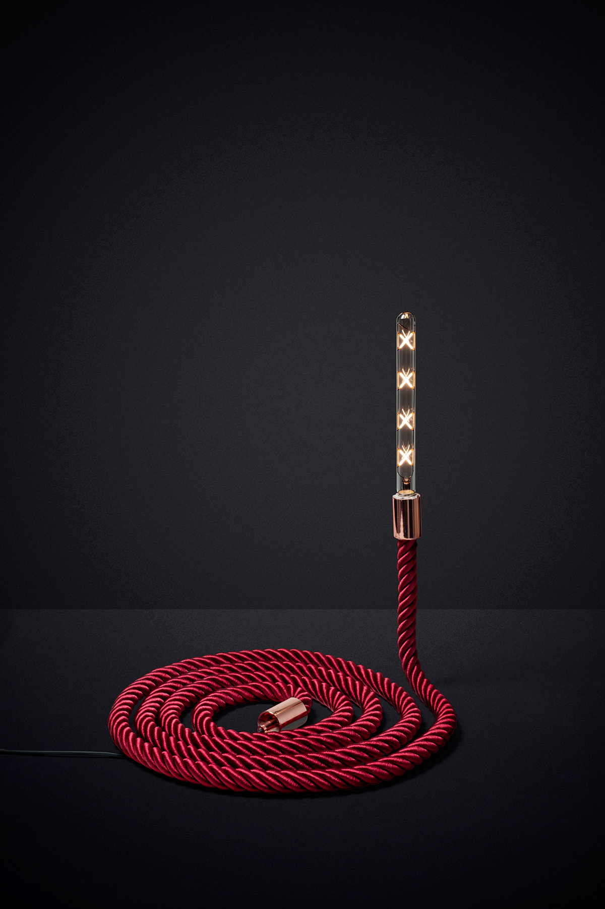 Cylinder design，Wood and lamps，Floor lamp design，Vermicelli，Carrot，Broom，Brain hole creativity，Table lamp design，Lamp design，lighting design ，Broom，Triangular support，