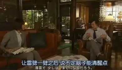 Cylinder design，Wood and lamps，Floor lamp design，Vermicelli，Carrot，Broom，Brain hole creativity，Table lamp design，Lamp design，lighting design ，Broom，Triangular support，