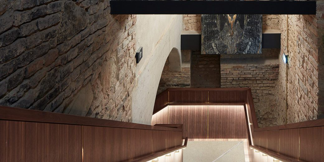 Bar design，brick，basement，Walnut，wood，sofa，natural，