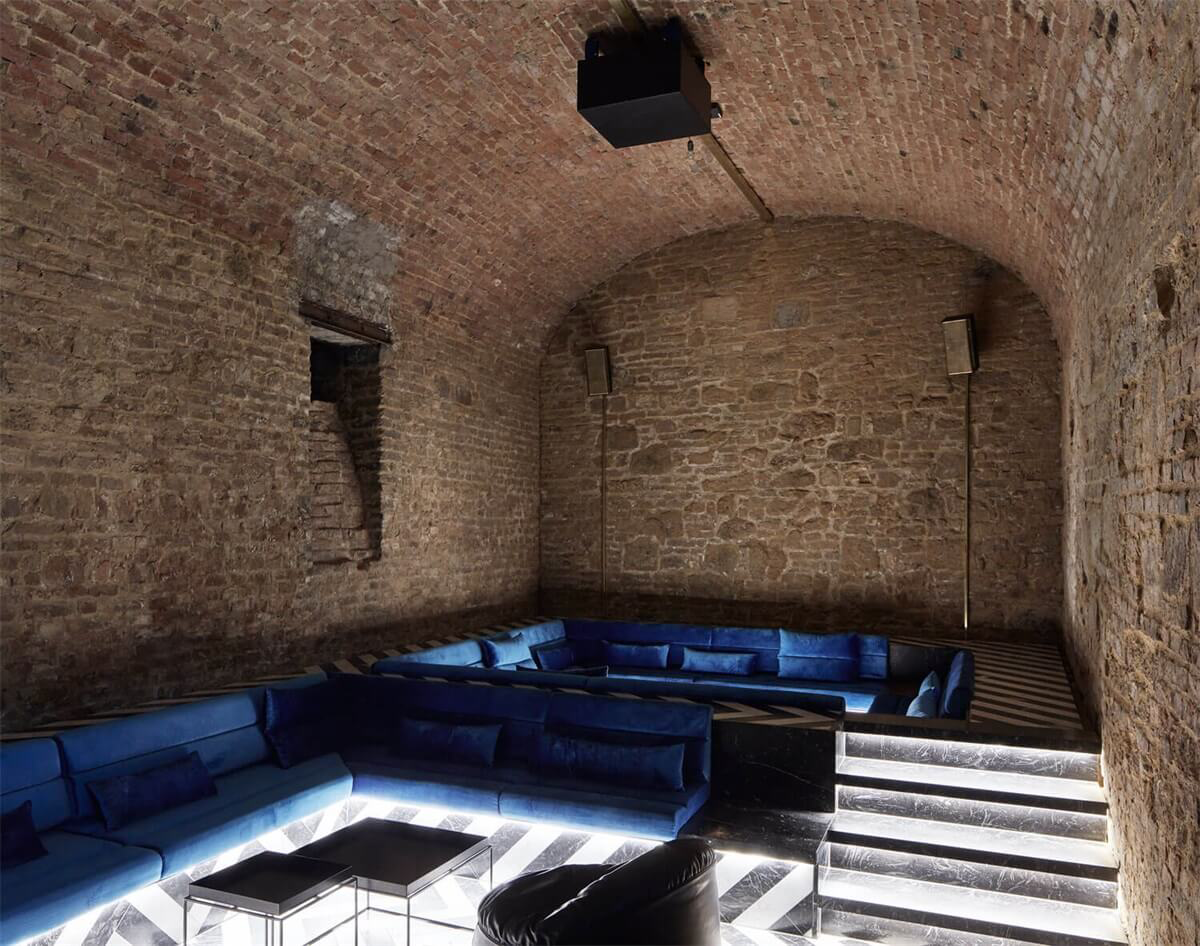 Bar design，brick，basement，Walnut，wood，sofa，natural，