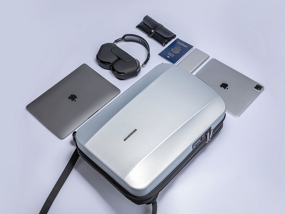 2024 Red Dot Product Design Award，Luxury design and lifestyle，knapsack，