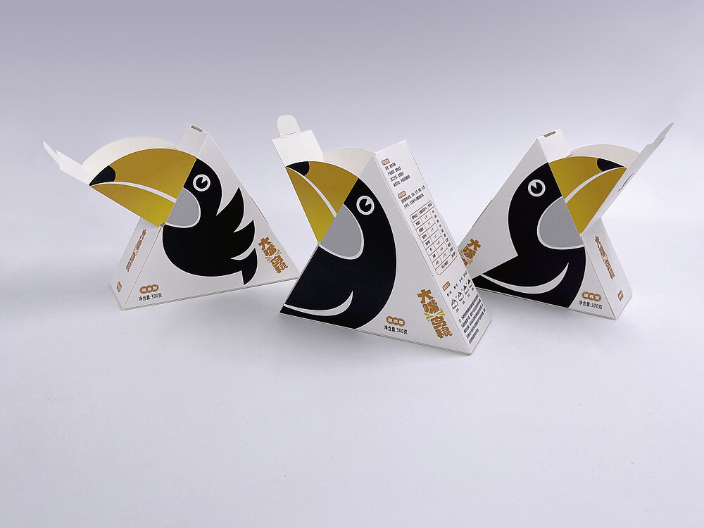 2024 Red Dot Product Design Award，MATERIALS AND PACKAGING，Bird food，