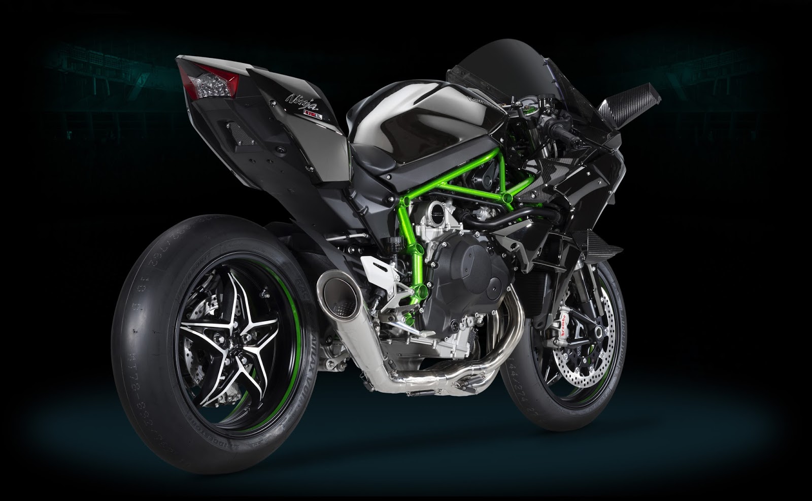 Ninja h2r. Suzuki Ninja h2r. H2r Kawasaki Turbo. Спортбайк Кавасаки ниндзя h2r. Kawasaki Ninja h2r золотистый.