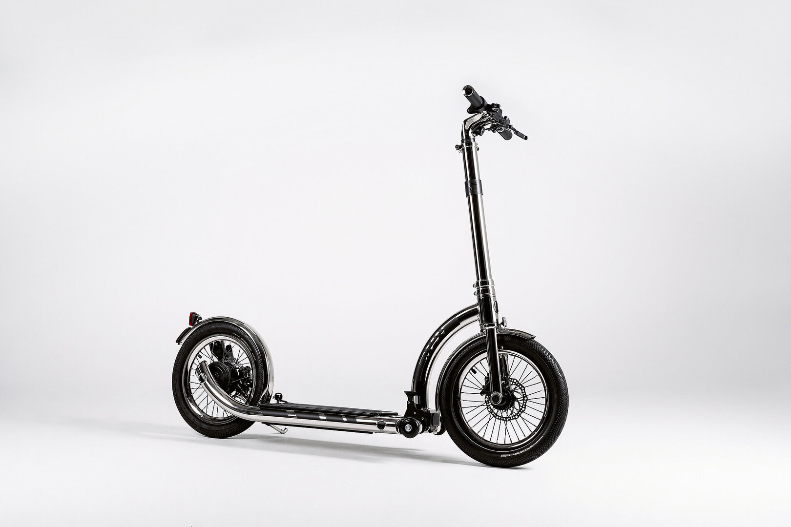 2024 Red Dot Product Design Award，Outdoor & Sports & Leisure，Electric scooter，