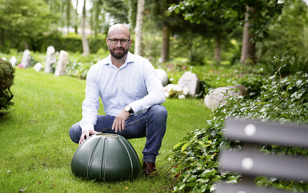 2024 Red Dot Product Design Award，urban design ，Tombstones and memorial plates，