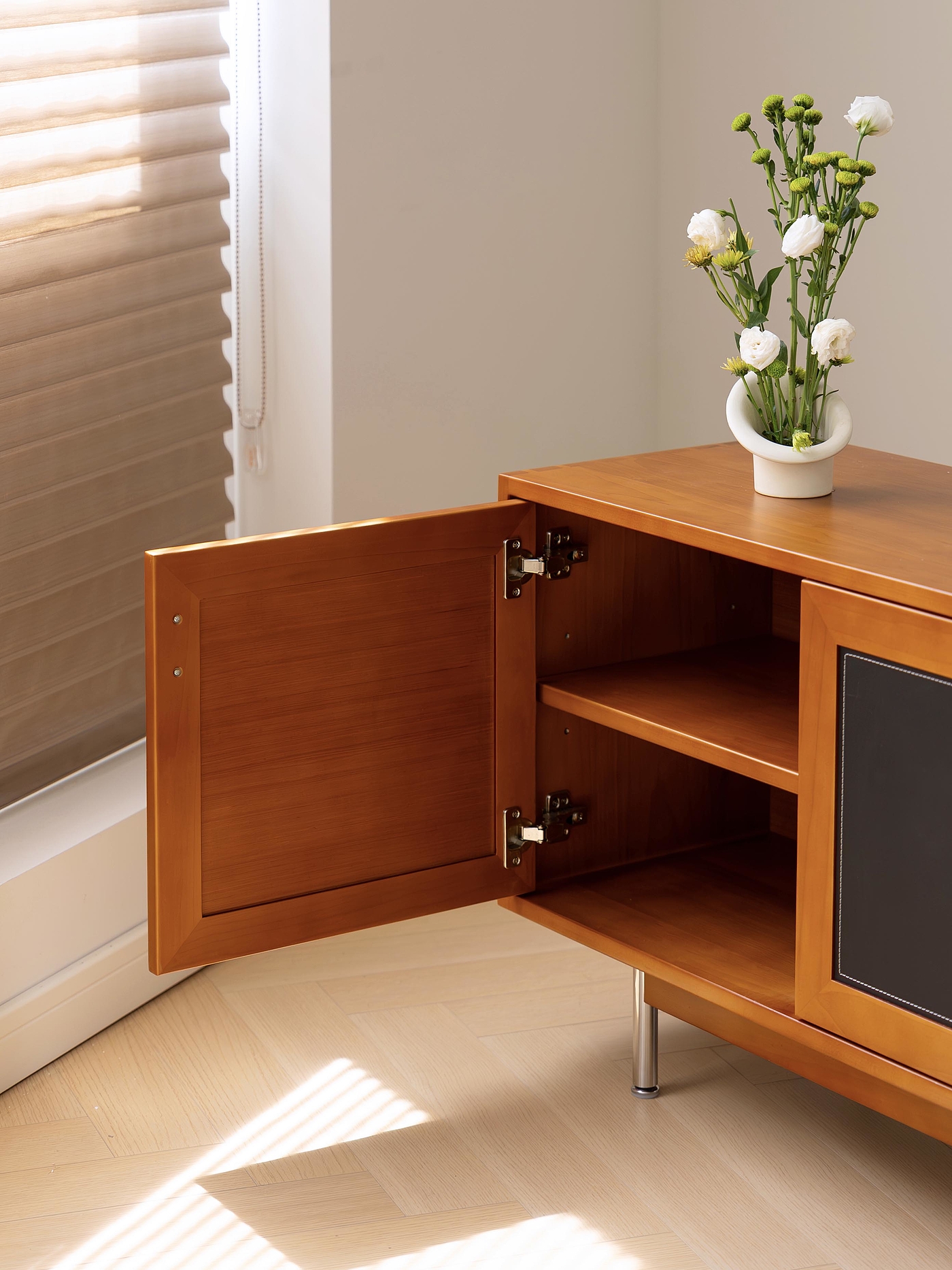 medieval furniture，furniture design ，TV cabinet，Original design，Residential Furniture，Solid wood furniture，