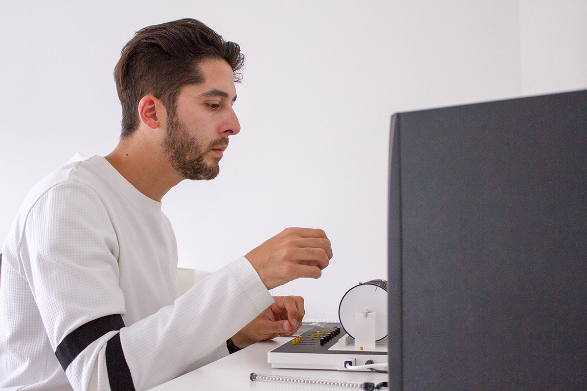 Musical Instruments，Digital music，XOXX Composer，Music box，Computer hardware，