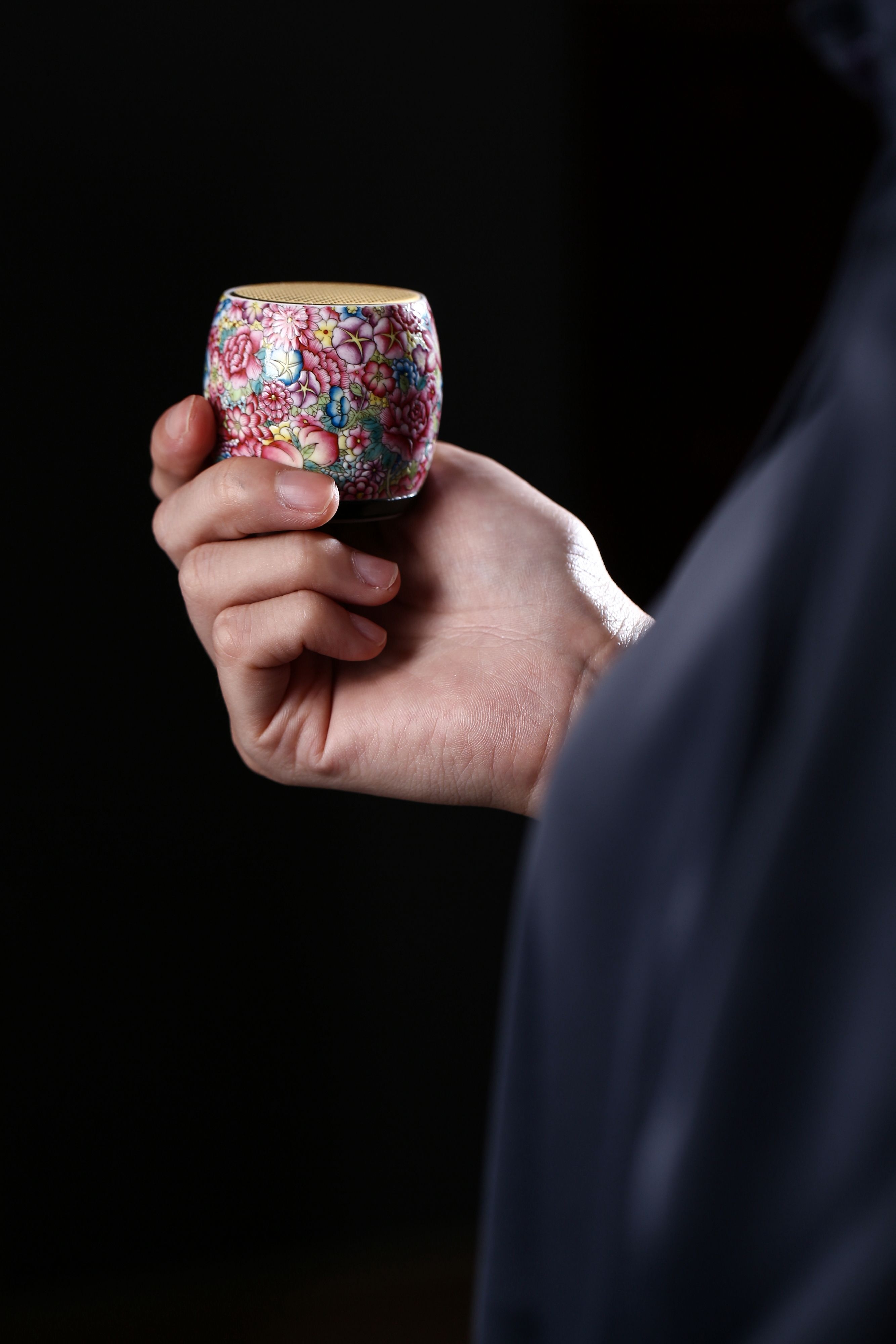 Ten thousand flowers do not open the royal craft，