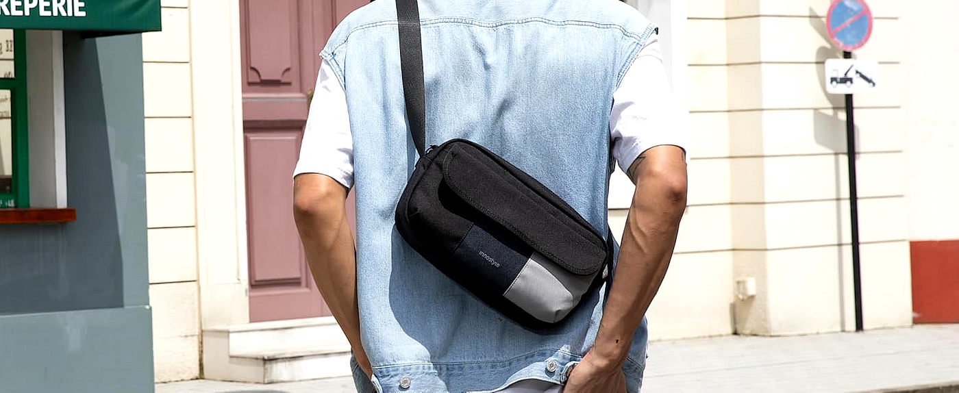 Inclined shoulder bag，Package design，Bag Designer，Backpack design，Commuter Bag，Fashion bag，Traveling Backpack，
