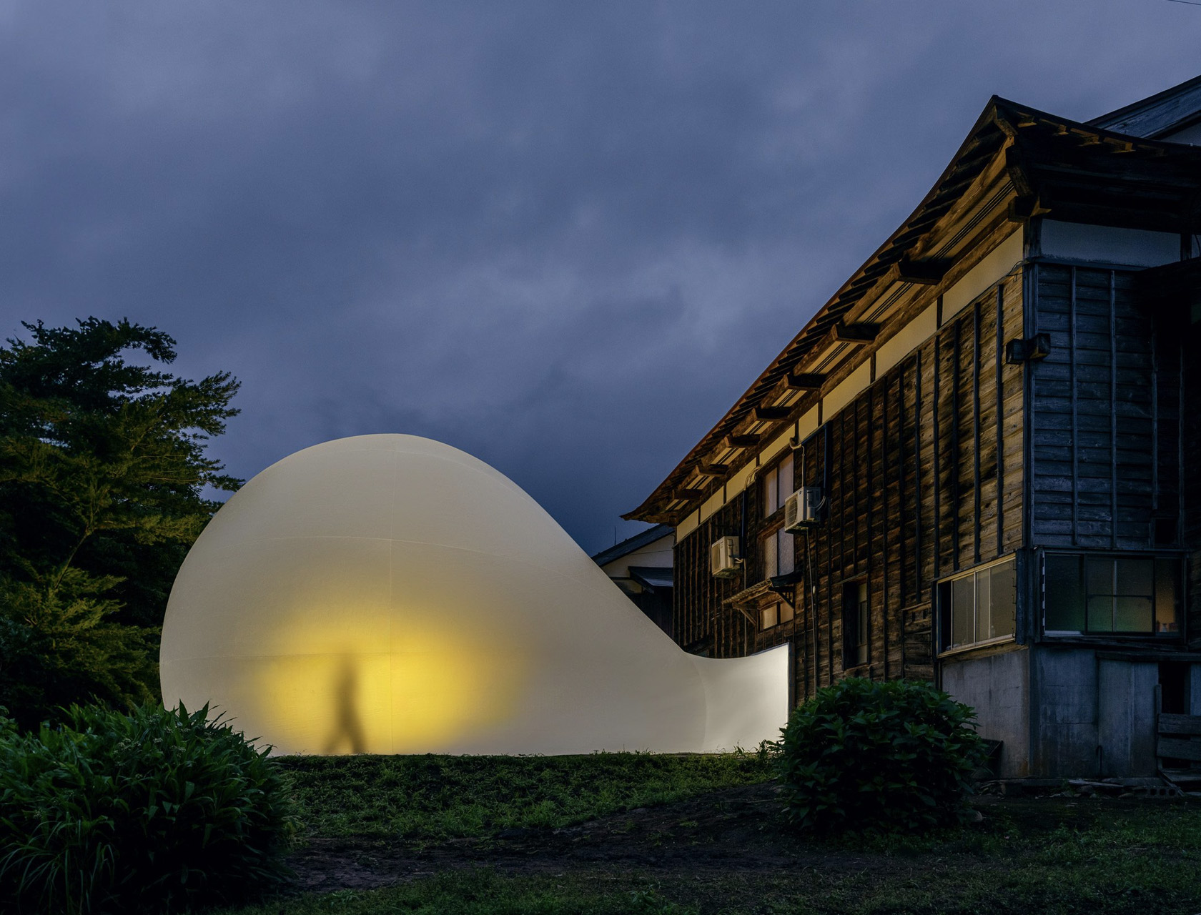 Ephemeral Bubble，Overwintering offering，explore，Bubble，