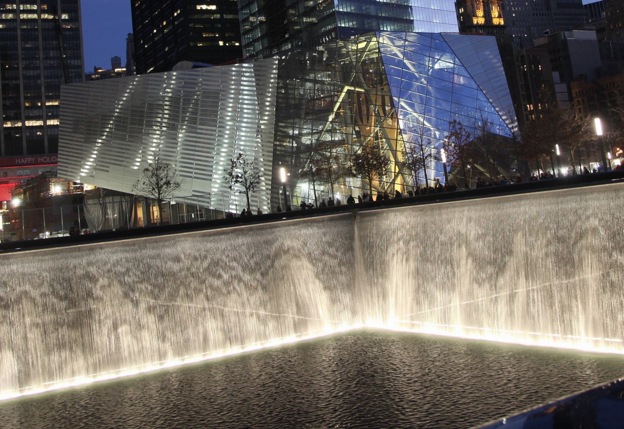 New York，911 Memorial square，waterfall，disaster，Landscape design，Architectural design，heavy，
