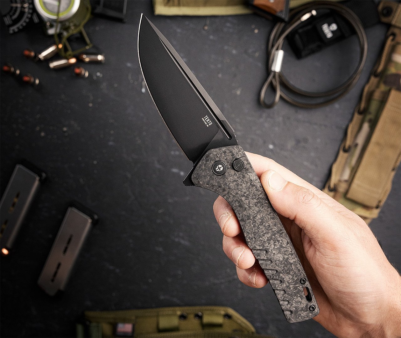 Tekto，EDC folding knife，Damascus，forged carbon，tool，