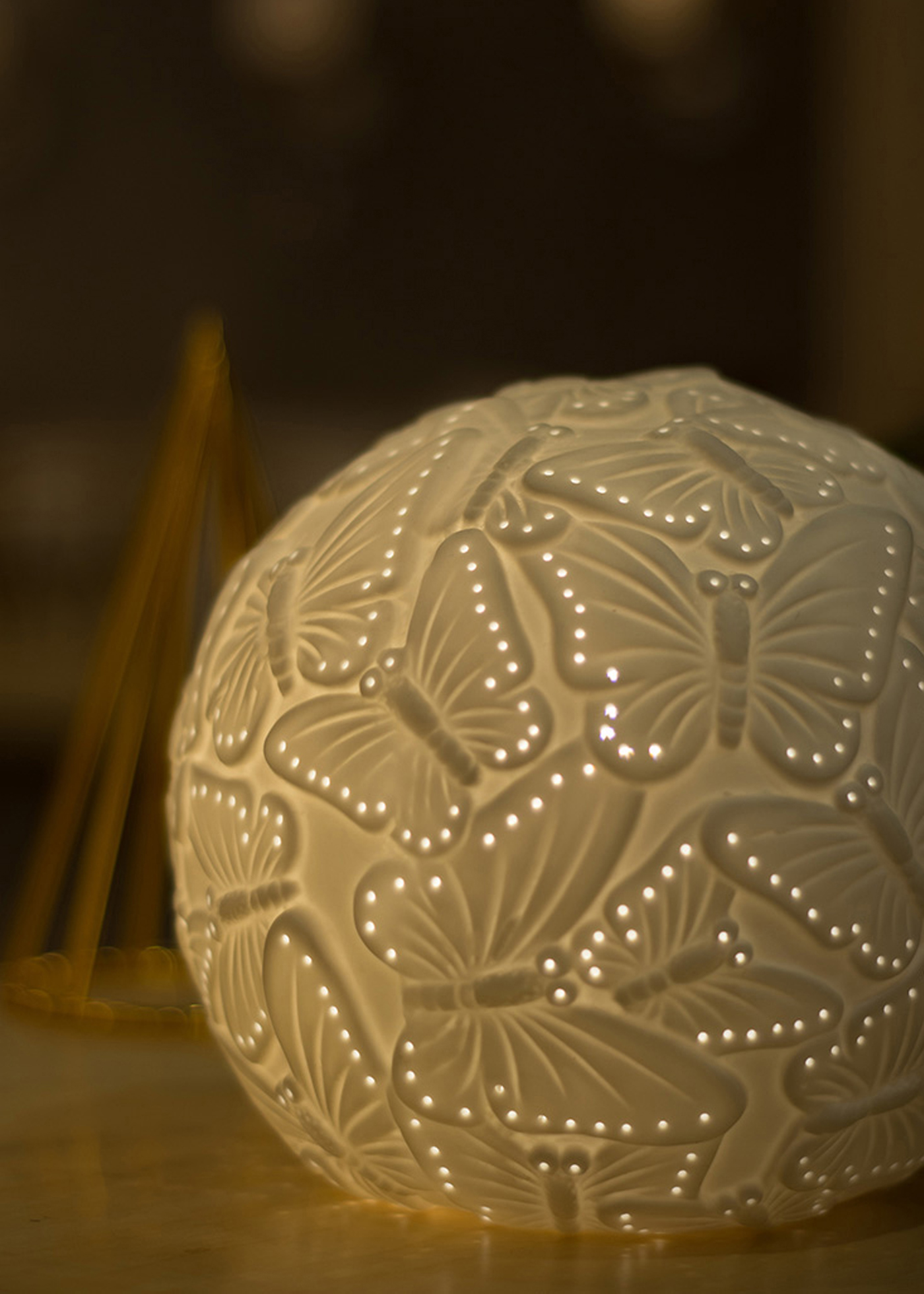 Butterfly Effect，Night light，