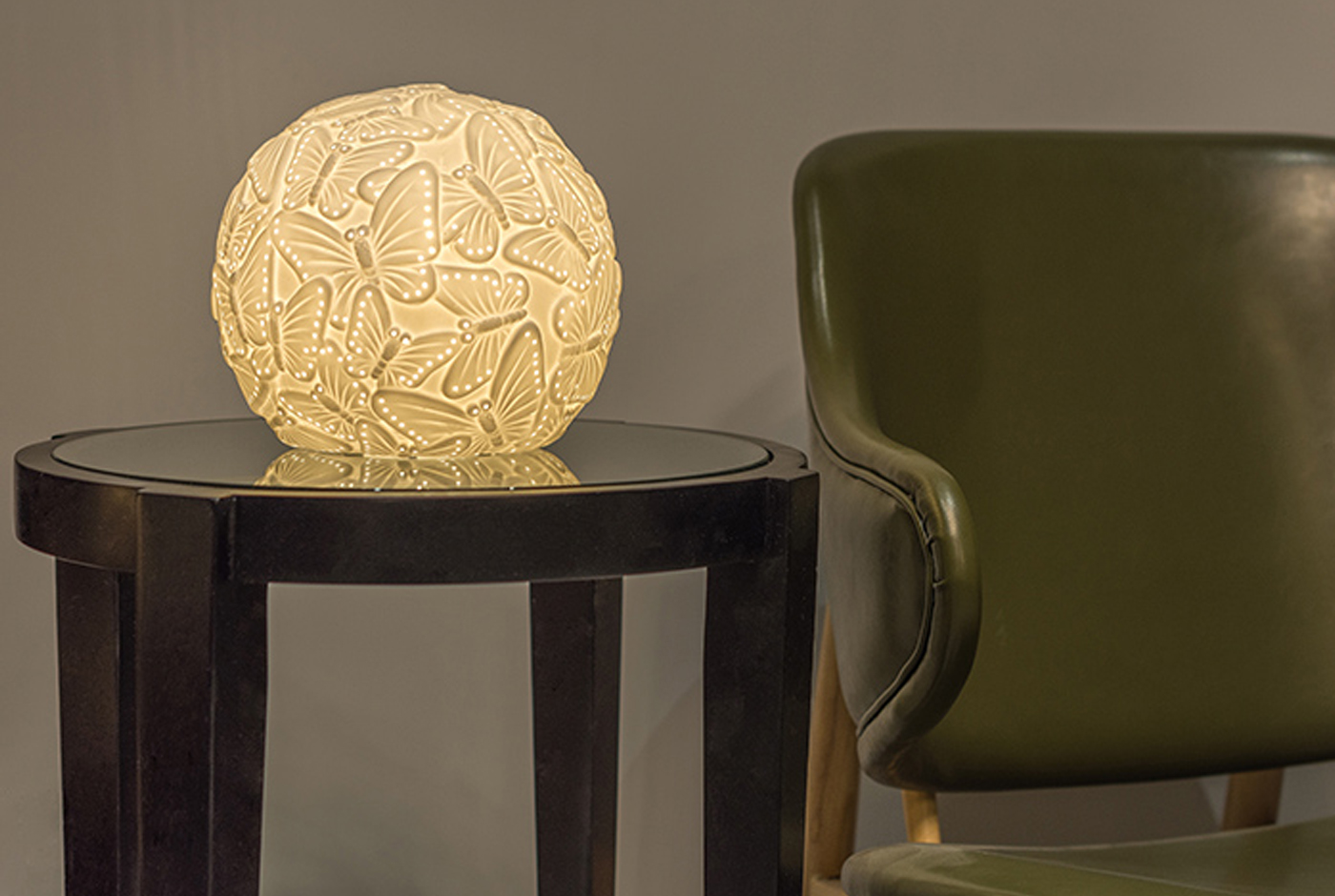 Butterfly Effect，Night light，